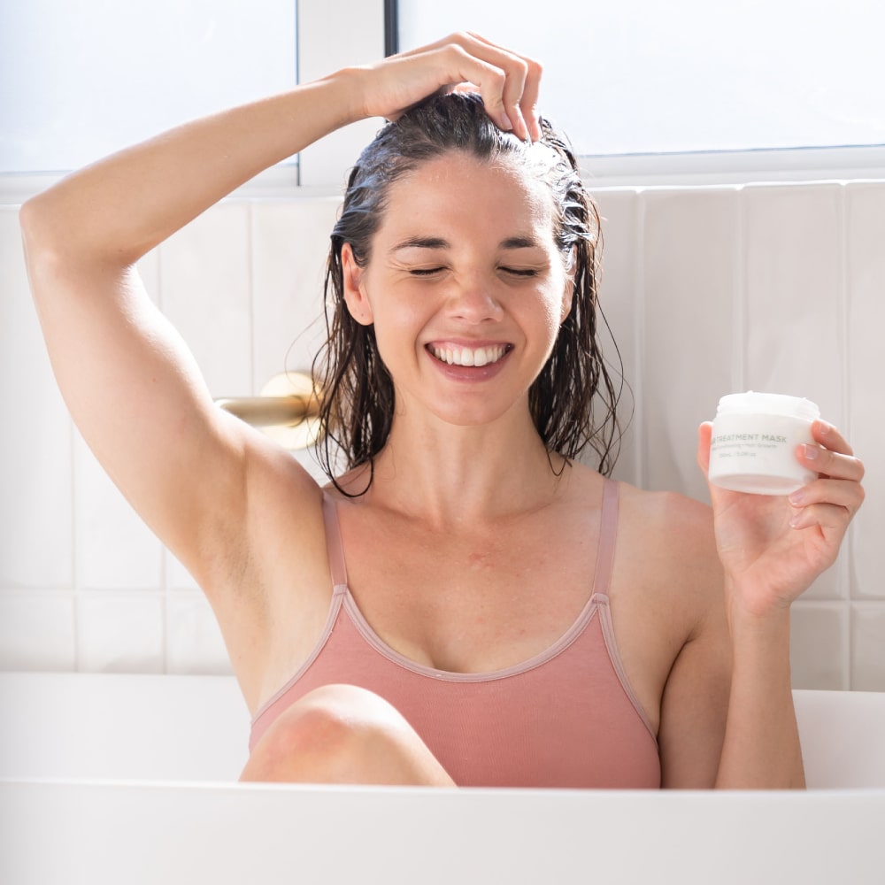 body-blendz-hair-treatment-mask_model-03-min